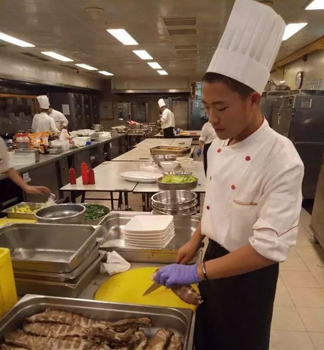 劲松职高西餐专业工学交替收获颇丰