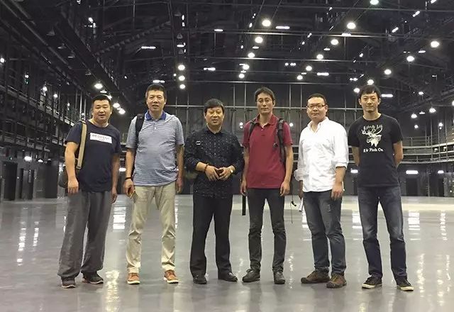 劲松职高数字影像技术专业教师调研中信国安新桥影视制作基地