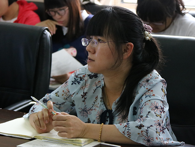 教无定法 贵在得法——劲松职高新源里校区举办班主任微论坛