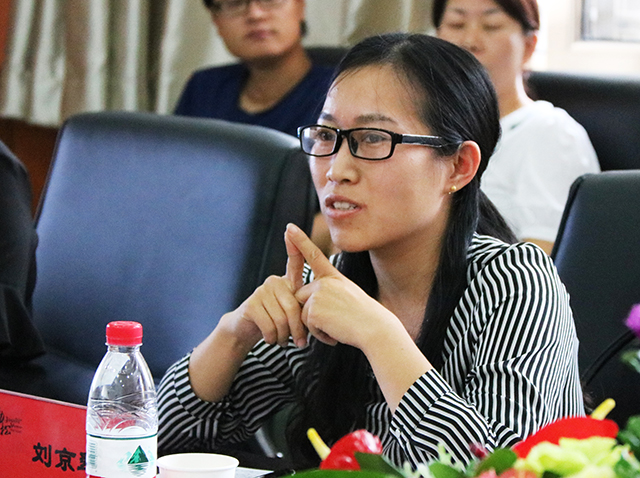 教无定法 贵在得法——劲松职高新源里校区举办班主任微论坛