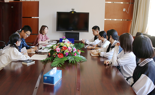 我心中的“社会主义核心价值观”——劲松职高新源里校区举办板报评比活动